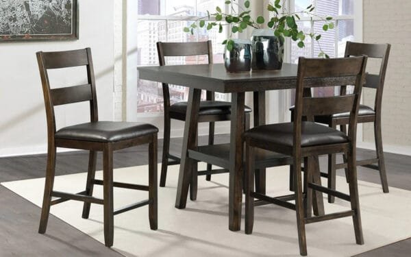 Laredo Pub Dining Set