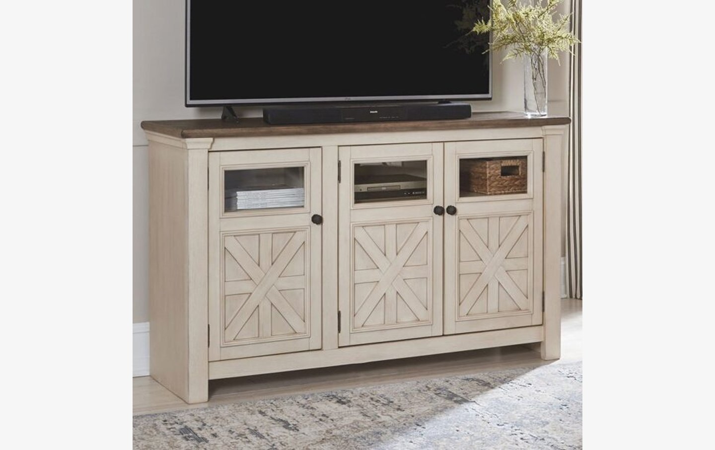 Bolanburg TV Stand